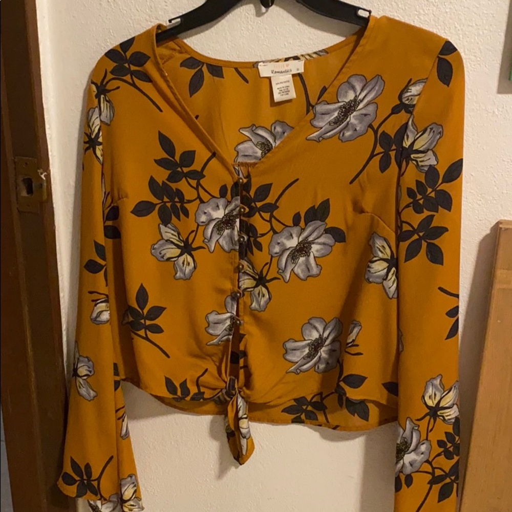 Polyester blouse